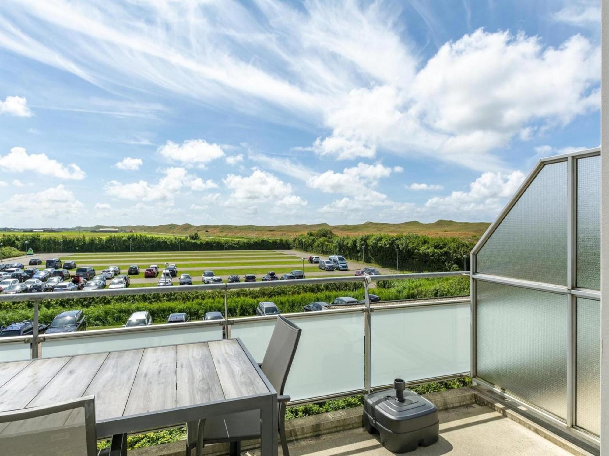 Alluring Coastal Apartment Callantsoog Luaran gambar