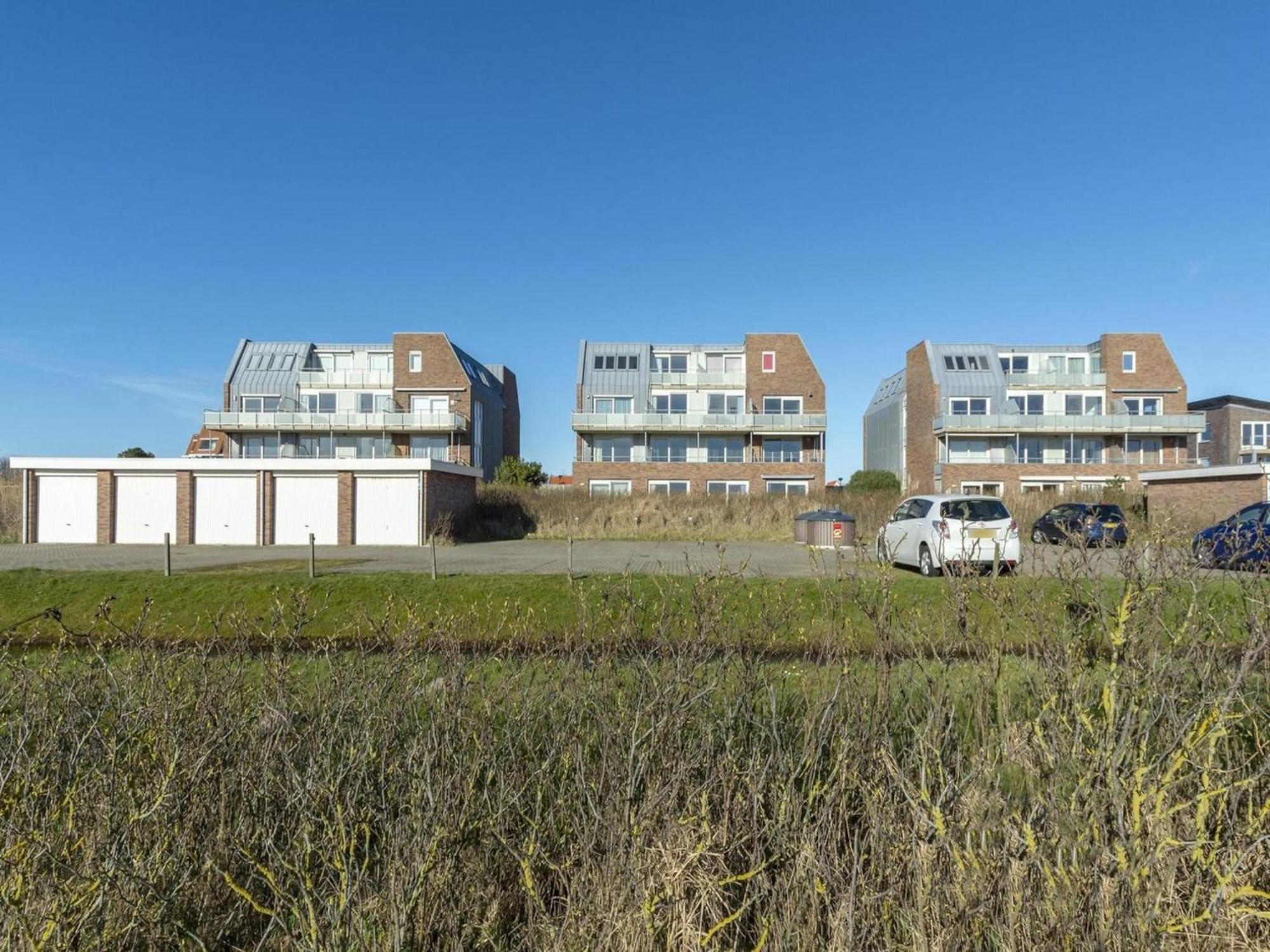 Alluring Coastal Apartment Callantsoog Luaran gambar
